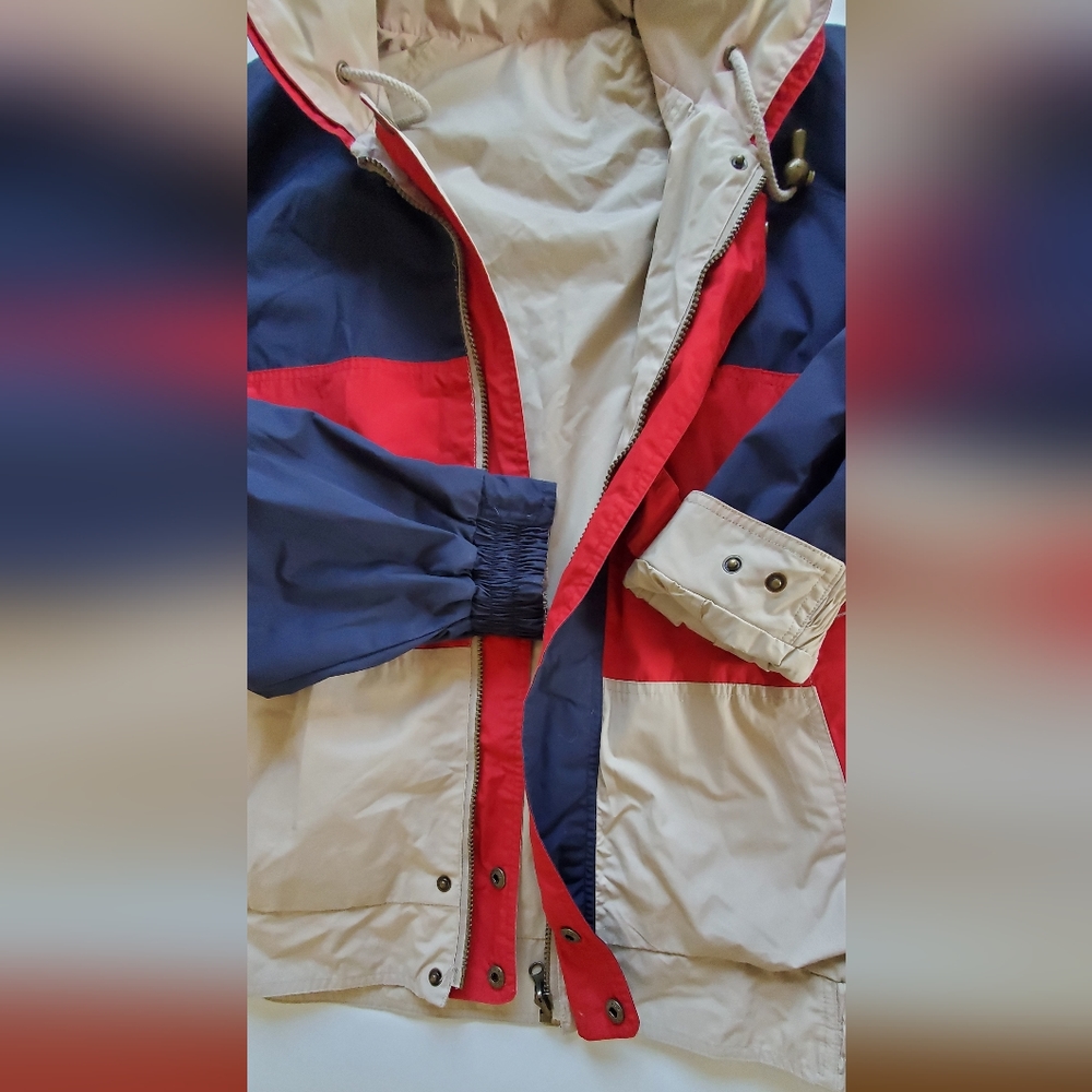 Gant reversible red white blue ski jacket large